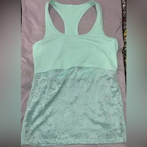 Fabletics Tank Top. 1/2 Mesh. Size Small